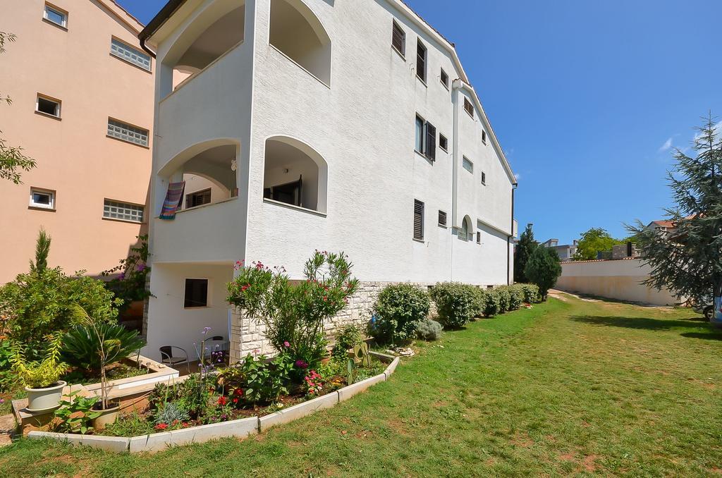 Apartments Dragica Štinjan Εξωτερικό φωτογραφία