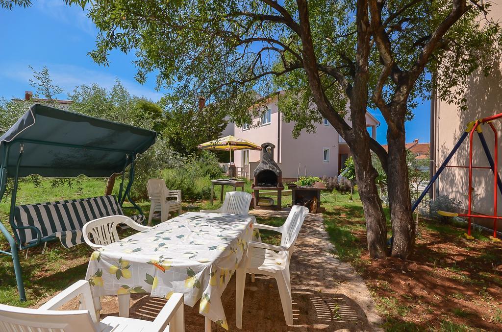 Apartments Dragica Štinjan Εξωτερικό φωτογραφία