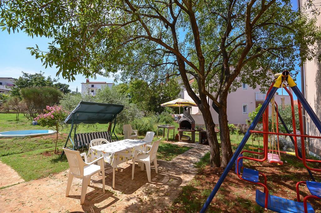 Apartments Dragica Štinjan Εξωτερικό φωτογραφία
